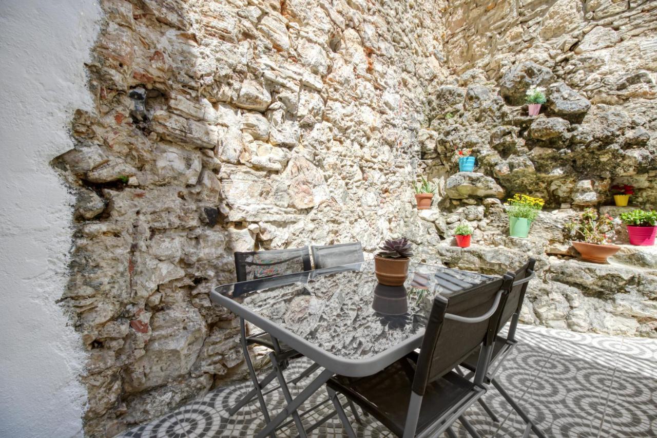 Apartamento 1 Quarto, Com Patio, Em Frente Praia ปาโซ ดิ อาร์โคส ภายนอก รูปภาพ